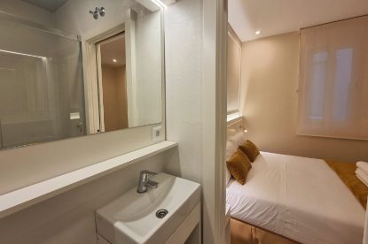 Picture of 2 Hostels for sale in Madrid