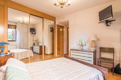 Picture of Apartment for sale, Usera - Almendrales, Madrid