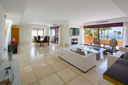 Picture of Duplex Penthouse in New Golden Mile, Estepona