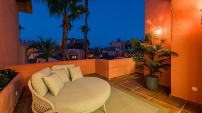 Picture of Duplex Penthouse in New Golden Mile, Estepona