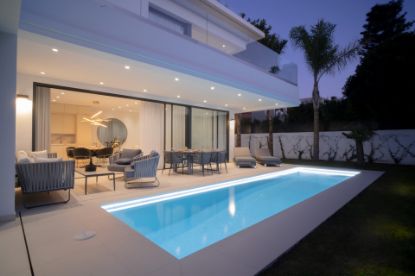 Picture of Villa in Rio Verde Playa, Marbella Golden Mile