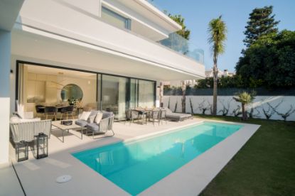 Picture of Villa in Rio Verde Playa, Marbella Golden Mile