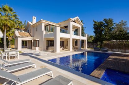 Picture of Beachside villa with private terrace in Marbella Golden Mile