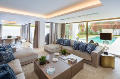 Picture of Luxury villa with sea views in Rio Verde playa, Marbella Golden Mile