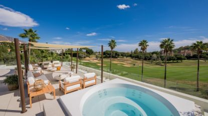 Picture of Villa in Los Naranjos Golf, Nueva Andalucia