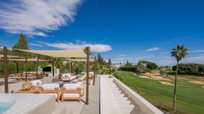 Picture of Villa in Los Naranjos Golf, Nueva Andalucia