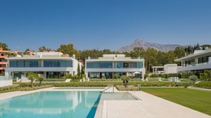 Picture of Semi Detached Villa in Marbella Golden Mile