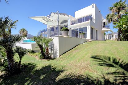 Picture of Villa in Los Naranjos Country Club, Nueva Andalucia